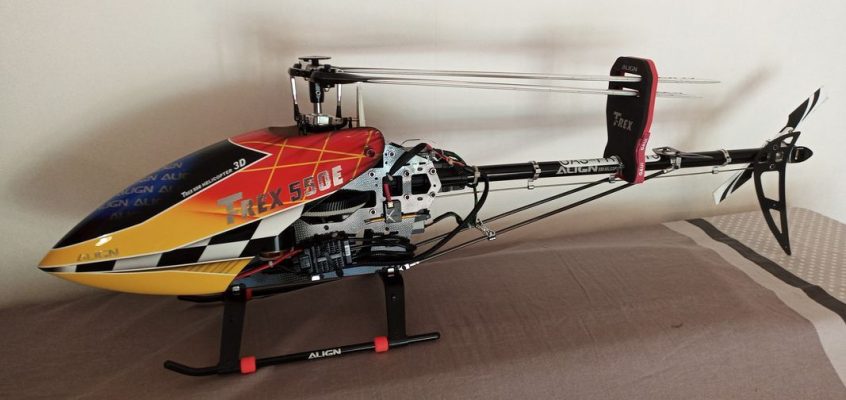 VENDS Hélicoptère RC – ALIGN T-REX 550 DFC